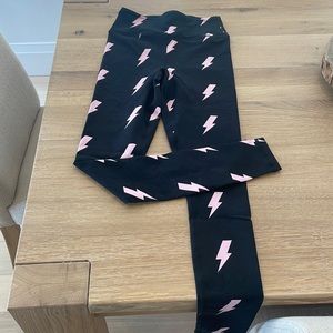 Spiritual gangster workout leggings size small